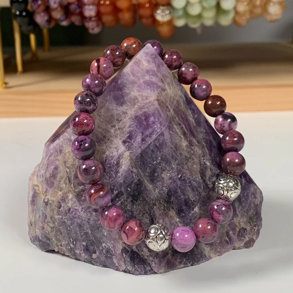 Artisan 8mm Purple Dyed Crazy Lace Agate Stretch Beaded Stretch Bracelet - Picture 1 of 3